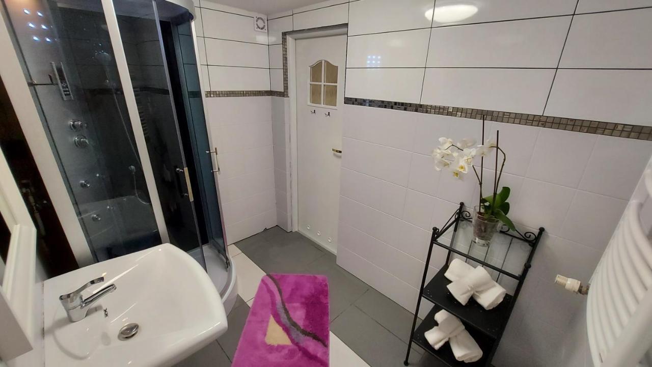 Apartamenty Stokrotka Lądek-Zdrój Kültér fotó
