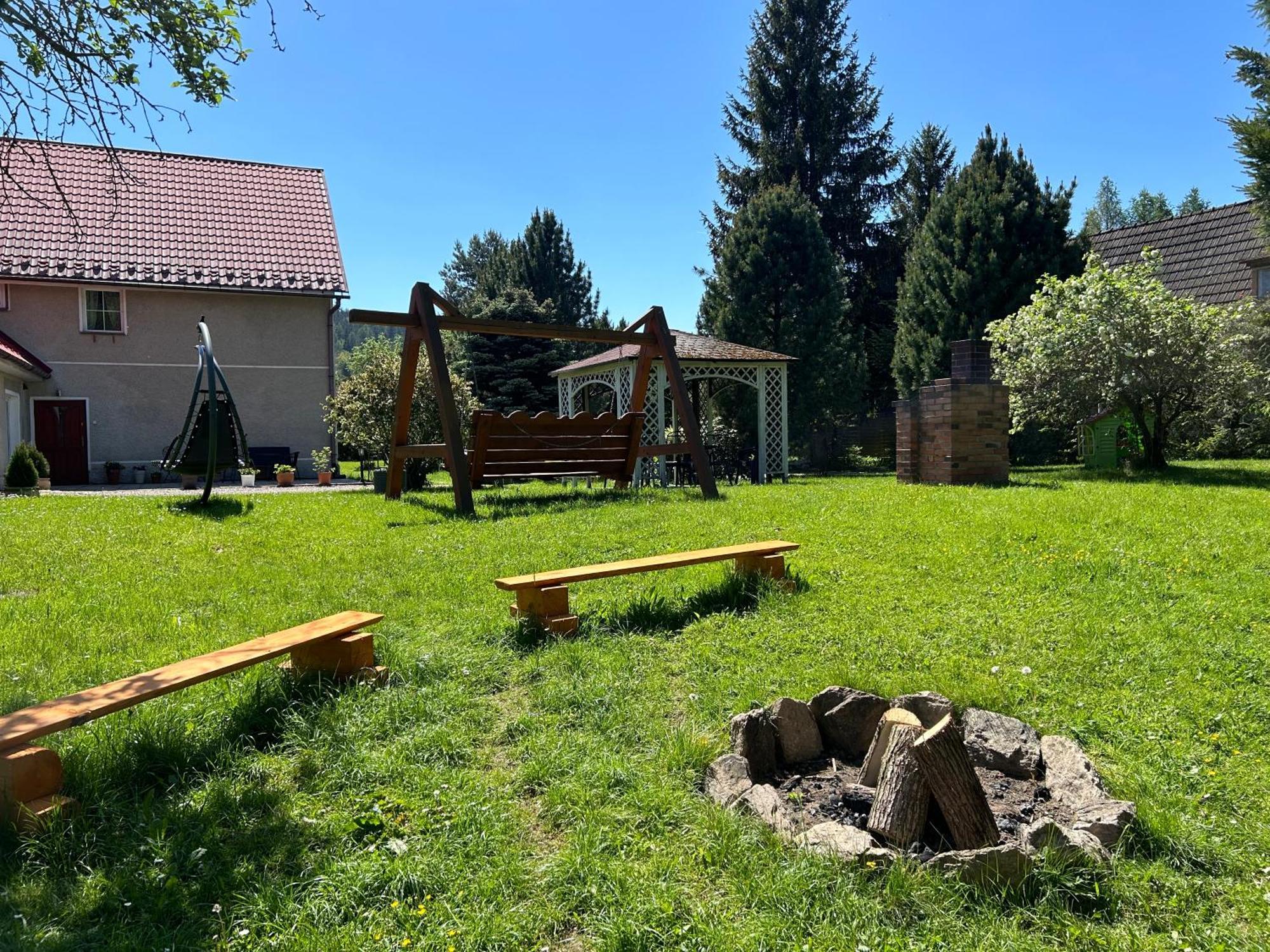 Apartamenty Stokrotka Lądek-Zdrój Kültér fotó