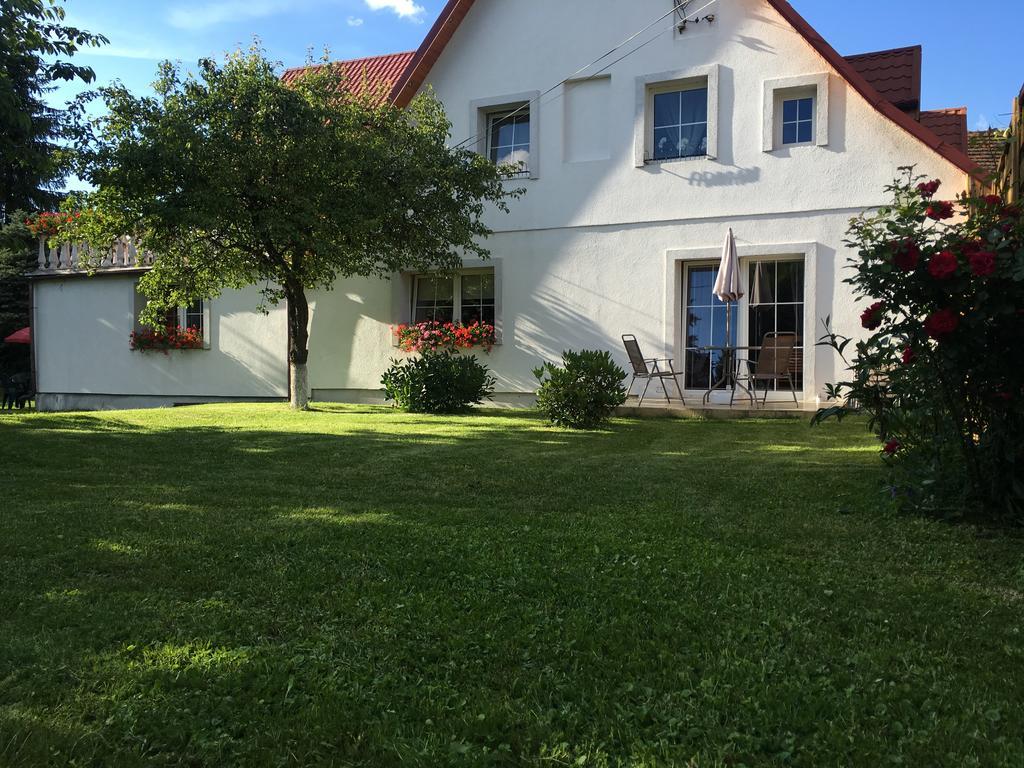 Apartamenty Stokrotka Lądek-Zdrój Kültér fotó